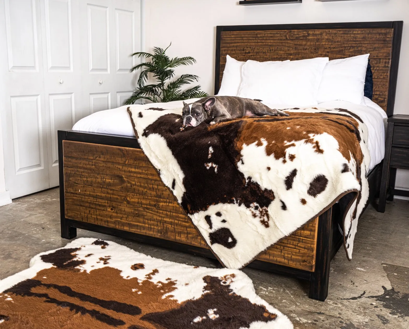PupRug™ Memory Foam Bed   Matching Waterproof Blanket Bundle - Brown Faux Cowhide